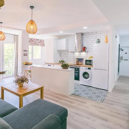 Beautiful In With Kitchen