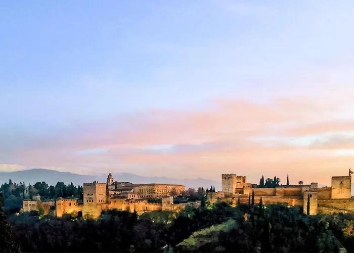 Gorgeous Apartment In Granada With Wifi *