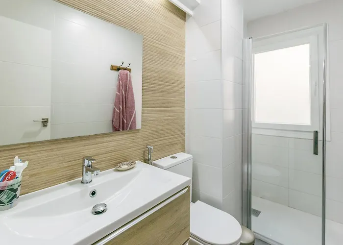Appartamento Gorgeous Apartment In Granada With Wifi *
